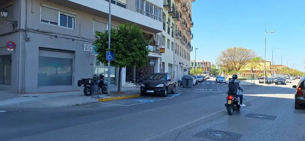 Individual en venta en Casc Urbà, imagen 3