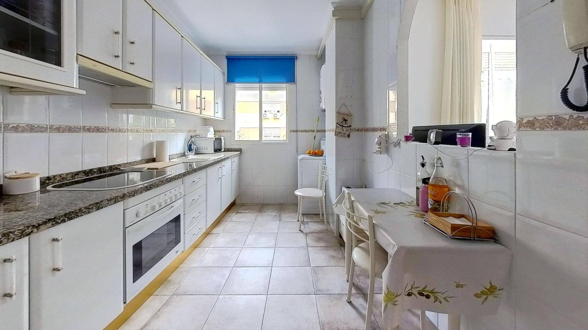 Kitchen of Flat for sale in Alcalá de Guadaira  with Air Conditioner, Heating and Terrace