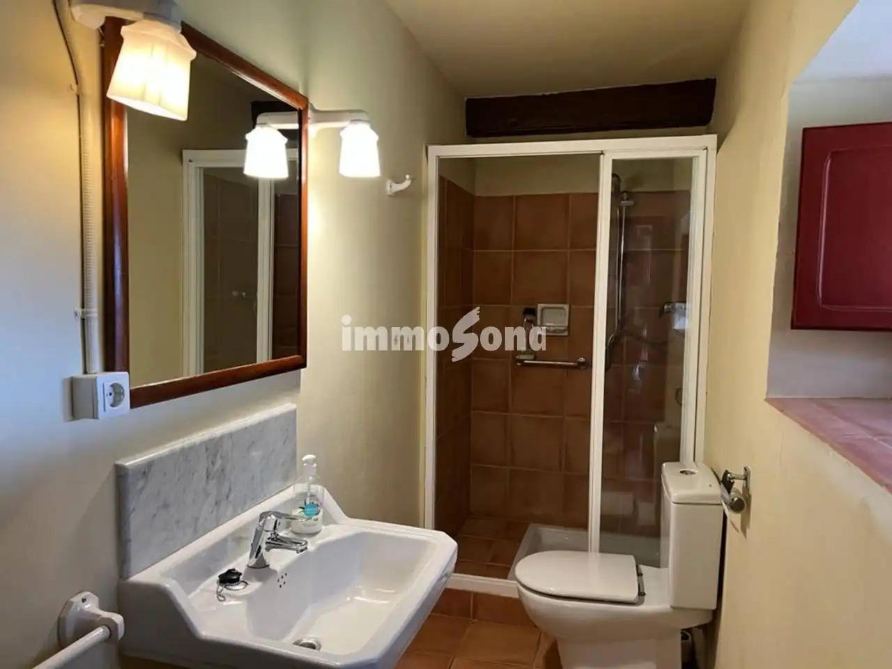 Baño de Finca rústica en venta en Argelaguer con Calefacción, Jardín privado y Terraza