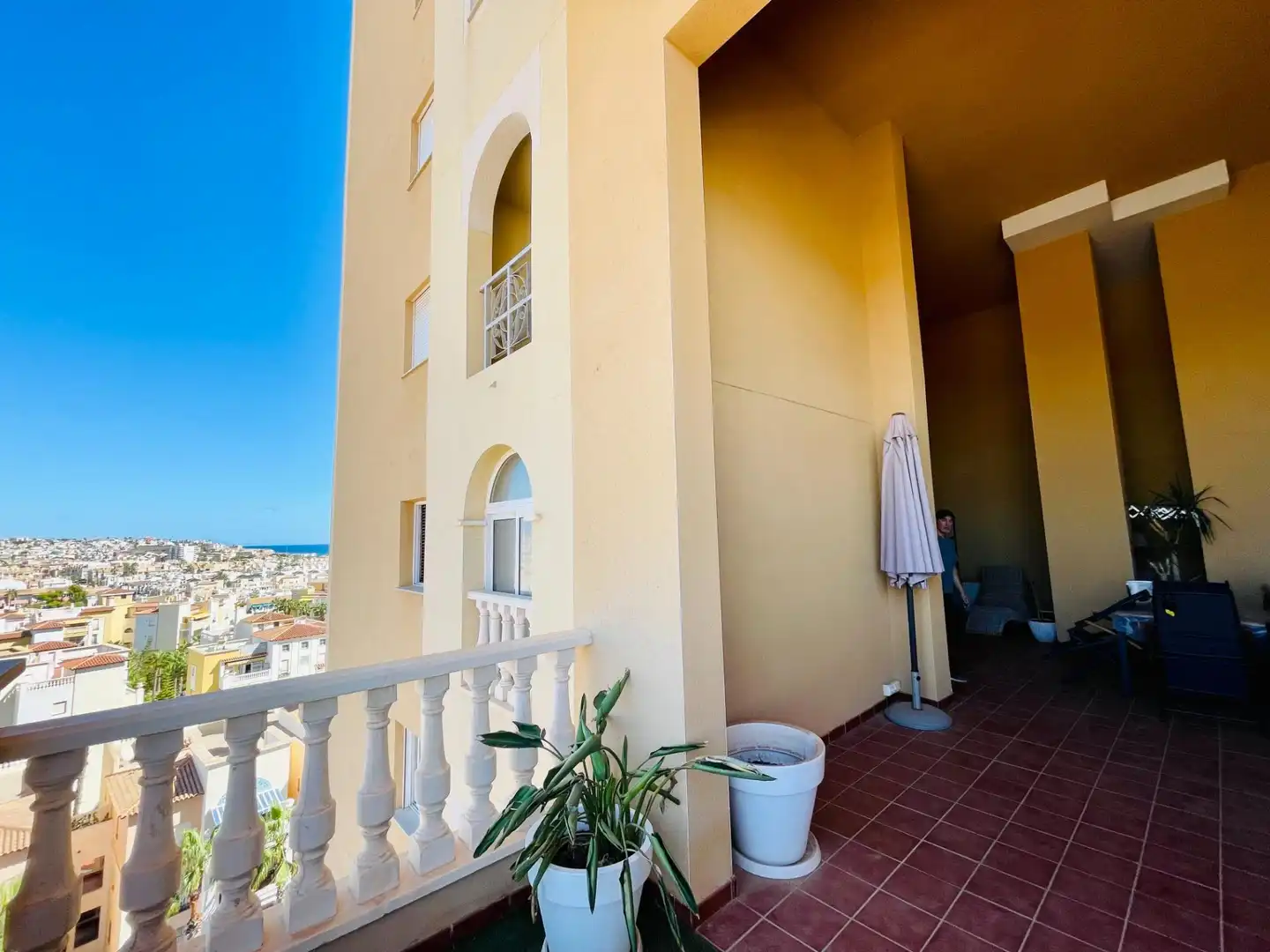 Terrassa de Apartament en venda en Torrevieja amb Jardí privat, Terrassa i Moblat