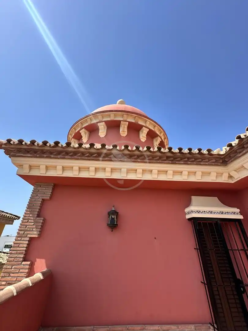 Vista exterior de Casa o xalet en venda en Fuengirola amb Aire condicionat i Terrassa