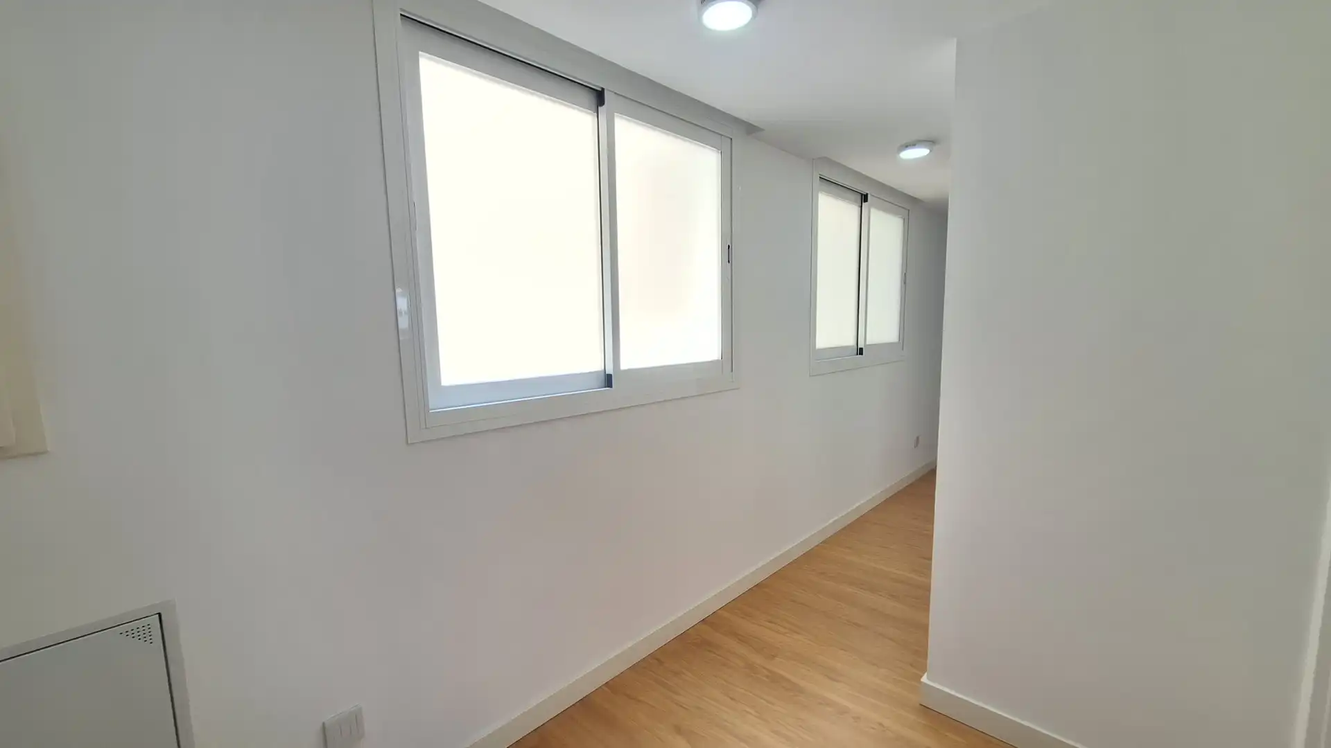 Flat for sale in Estepona  with Air Conditioner, Storage room and Swimming Pool