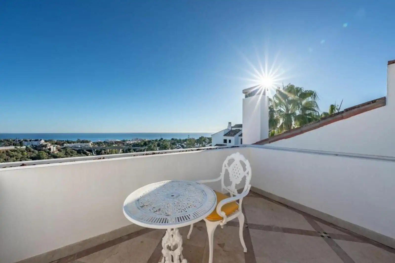 Terrassa de Àtic de lloguer en Marbella amb Aire condicionat, Terrassa i Moblat