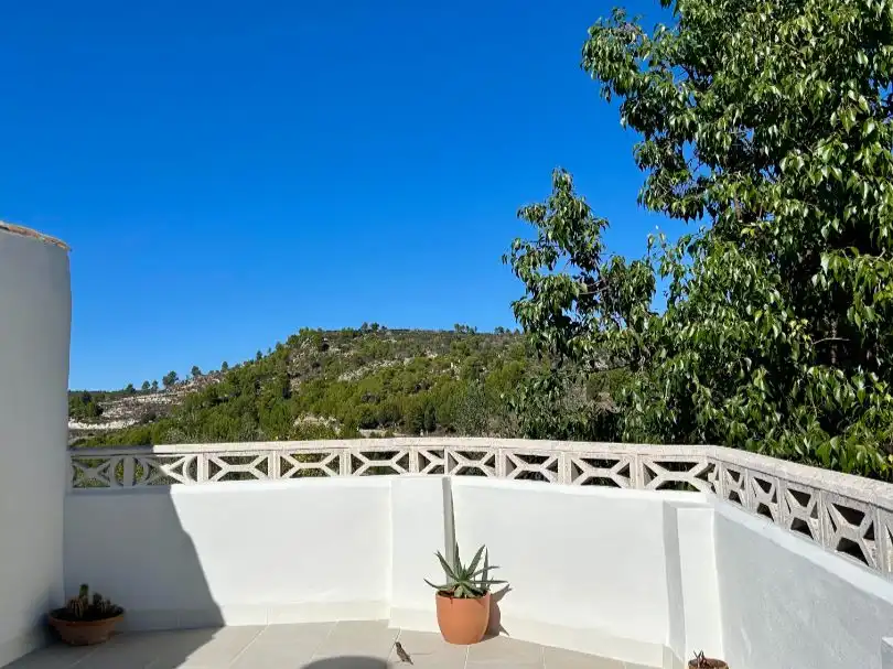 Terrace of Houses for sale in Planes, Alicante