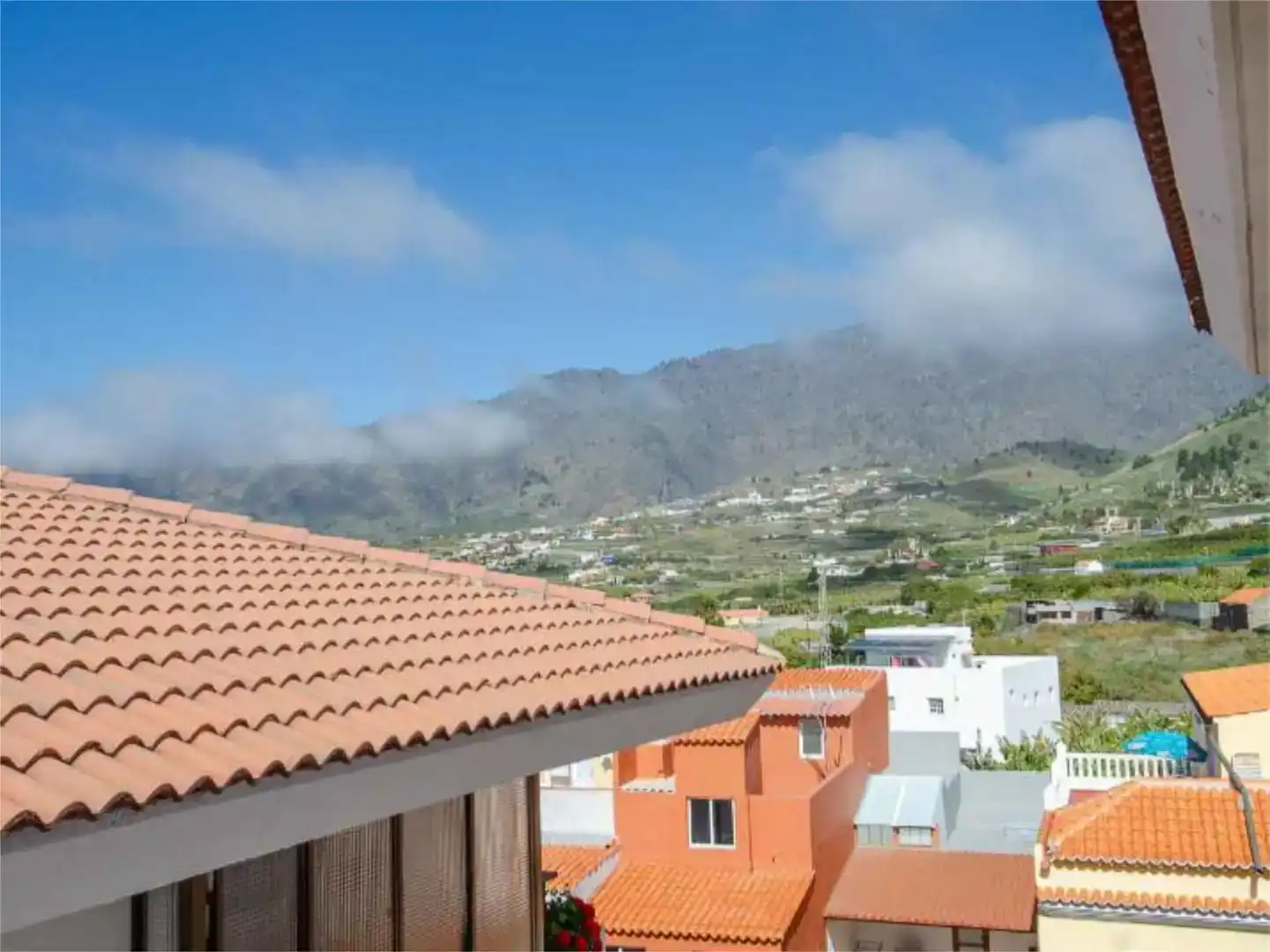 Vista exterior de Piso en venta en Los Llanos de Aridane con Amueblado y Balcón