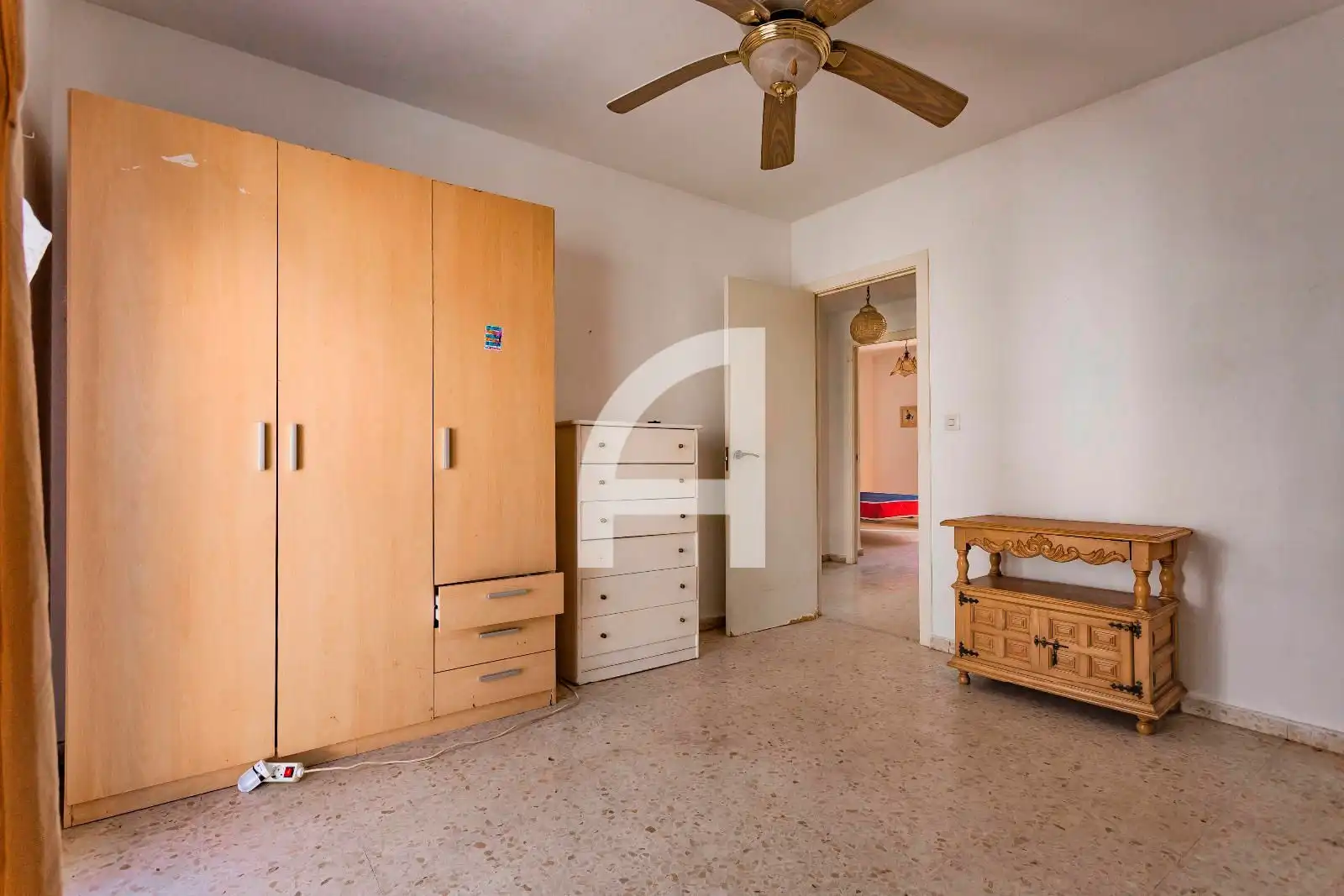 Schlafzimmer von Einfamilien-Reihenhaus zum Verkauf in Fuengirola mit Terrasse, Abstellraum und Schwimmbad