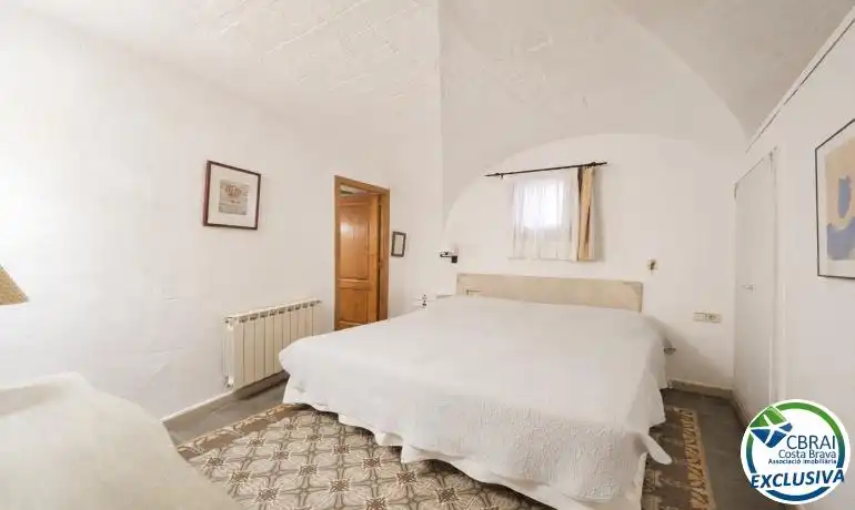 Habitación de Finca rústica en venta en Fortià con Aire acondicionado, Calefacción y Terraza