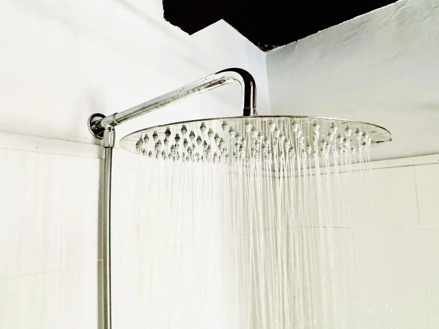 Baño de Piso en venta en Sahún con Calefacción, Trastero y Amueblado