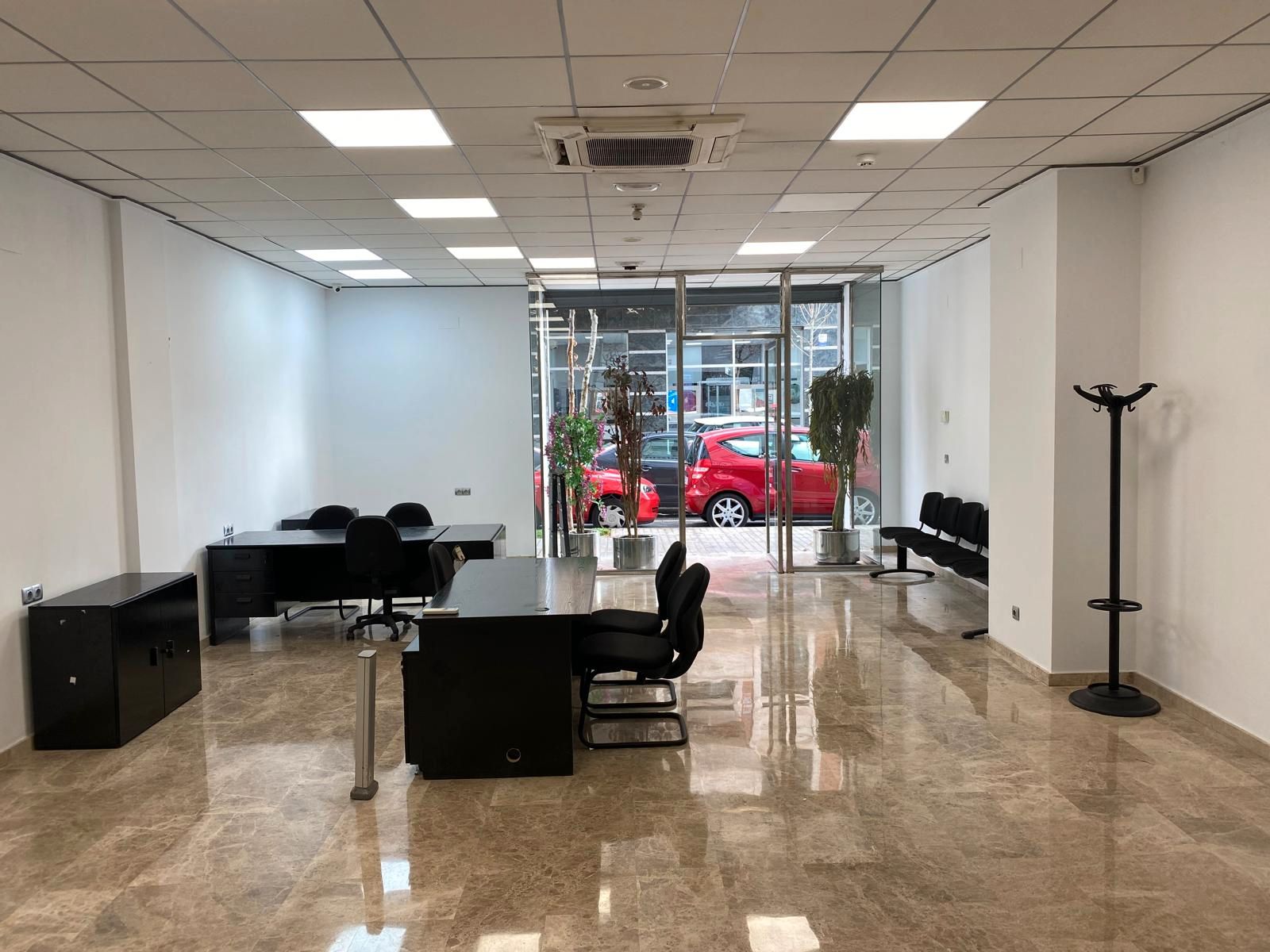 Premises to rent in Elche / Elx  with Air Conditioner and Furnished