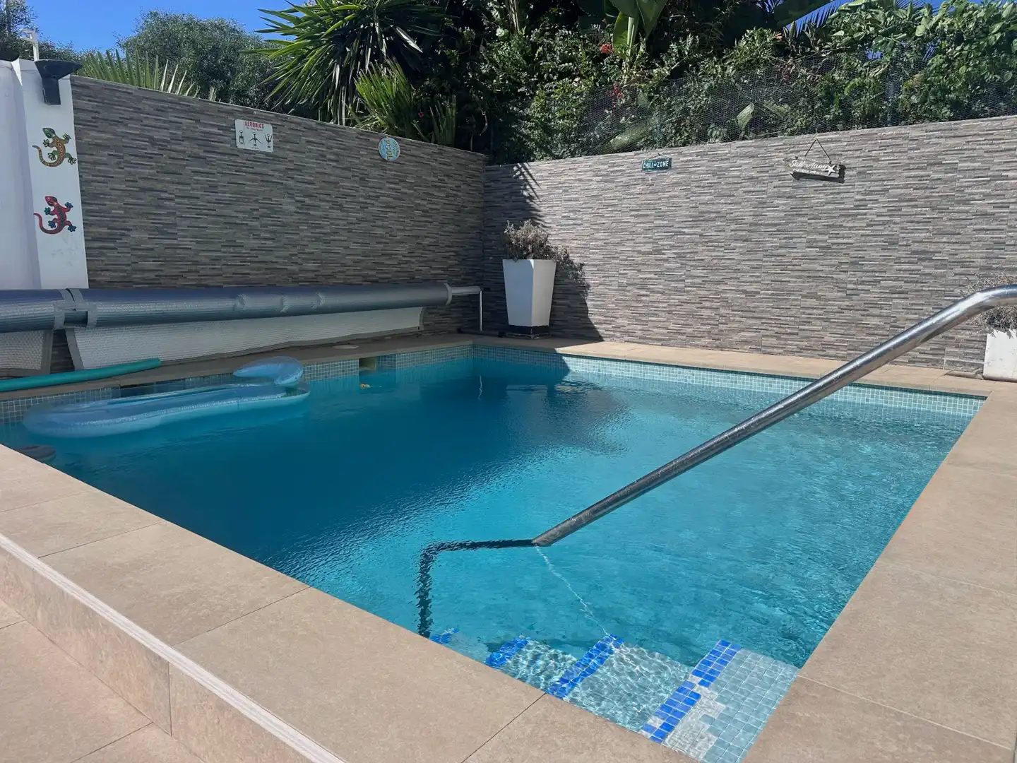 Piscina de Casa o xalet en venda en Puerto de la Duquesa