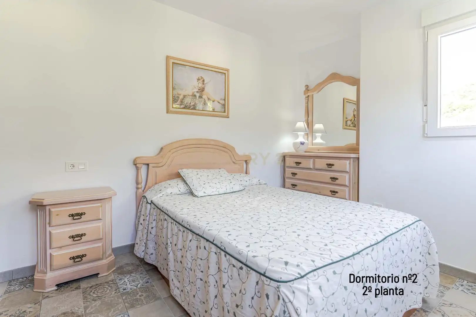 Dormitori de Casa o xalet en venda en Los Guájares amb Aire condicionat, Jardí privat i Traster