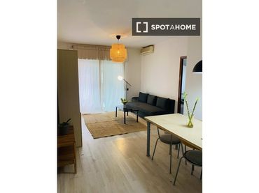 Wohnung mit Balkon zur Miete in Les Corts