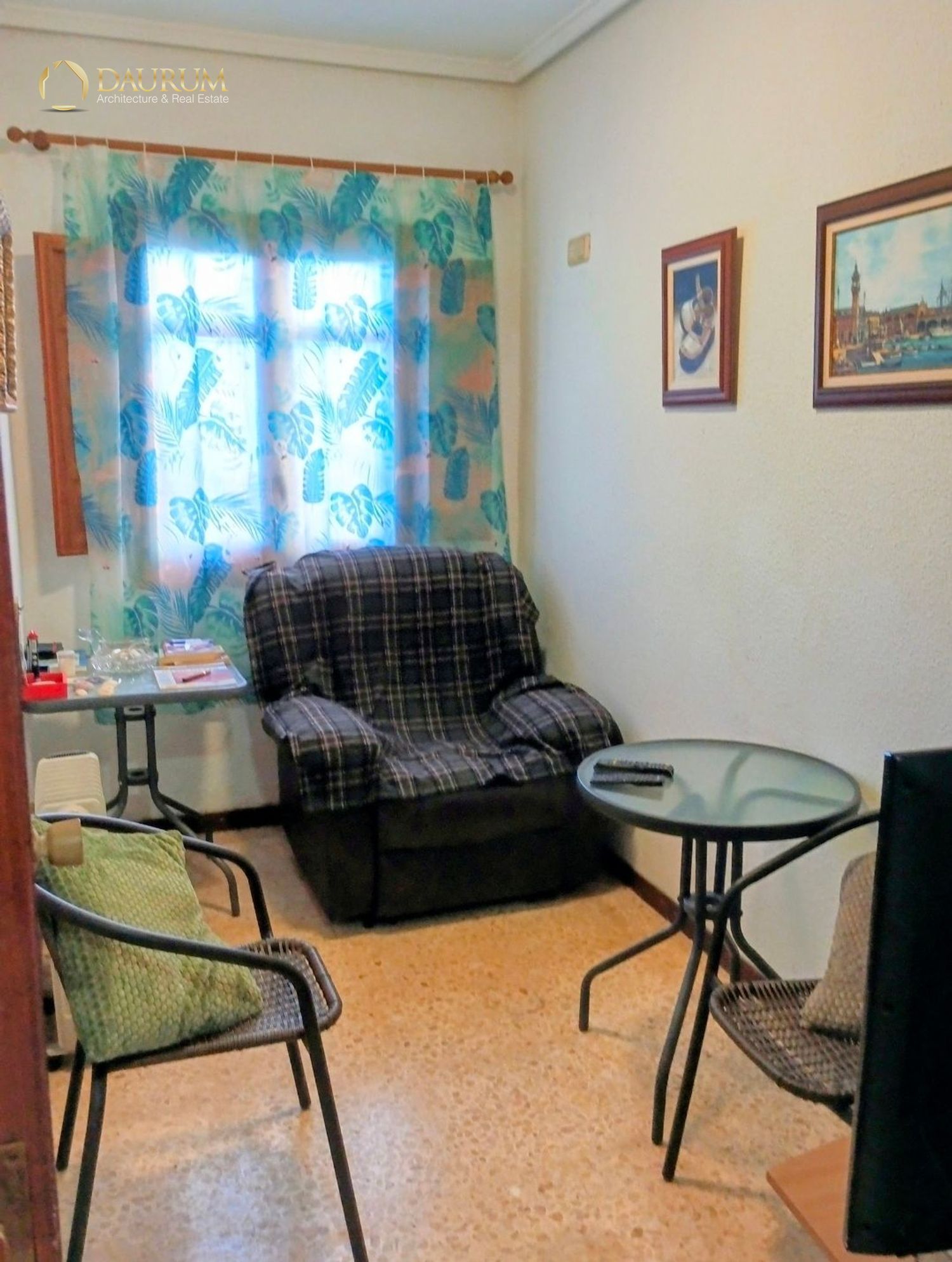 Sala de estar de Piso en venta en El Puig de Santa Maria con Trastero, Piscina y Piscina comunitaria