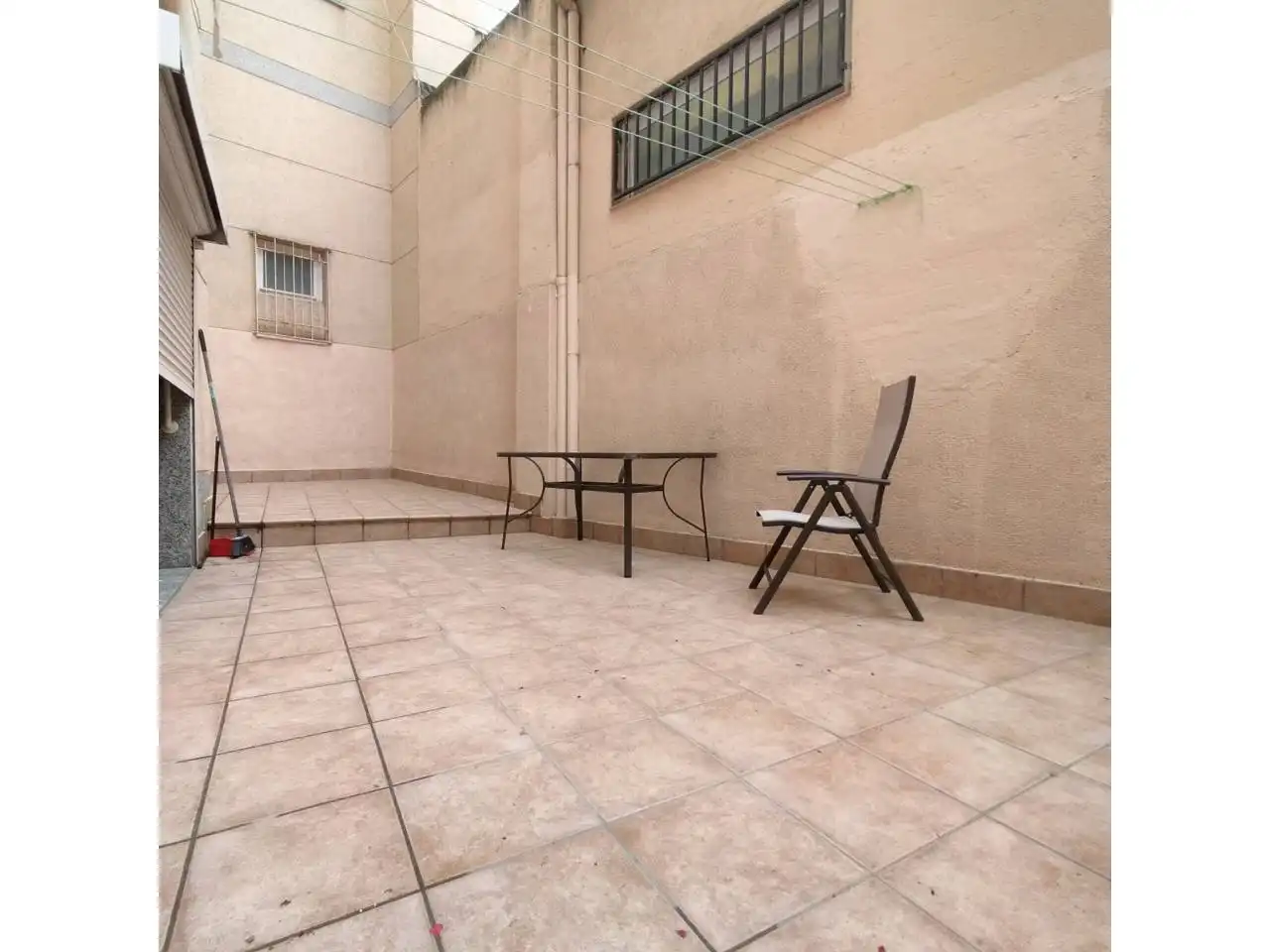 Terrasse von Wohnung zum Verkauf in Sabadell mit Klimaanlage, Heizung und Terrasse