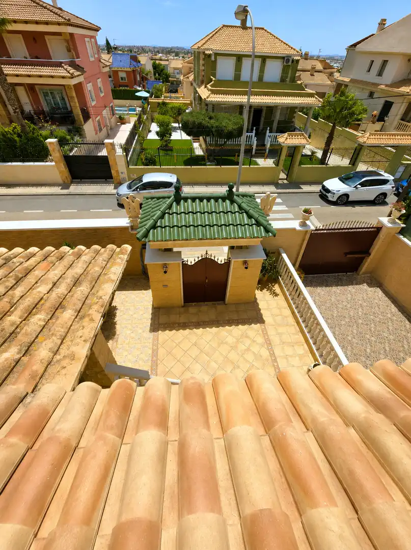 Detached house with pool for sale in Nueva Torrevieja - Aguas Nuevas, imagen 50