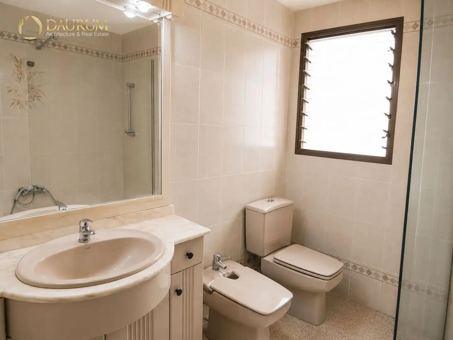 Bathroom of Flat for sale in L'Eliana  with Terrace