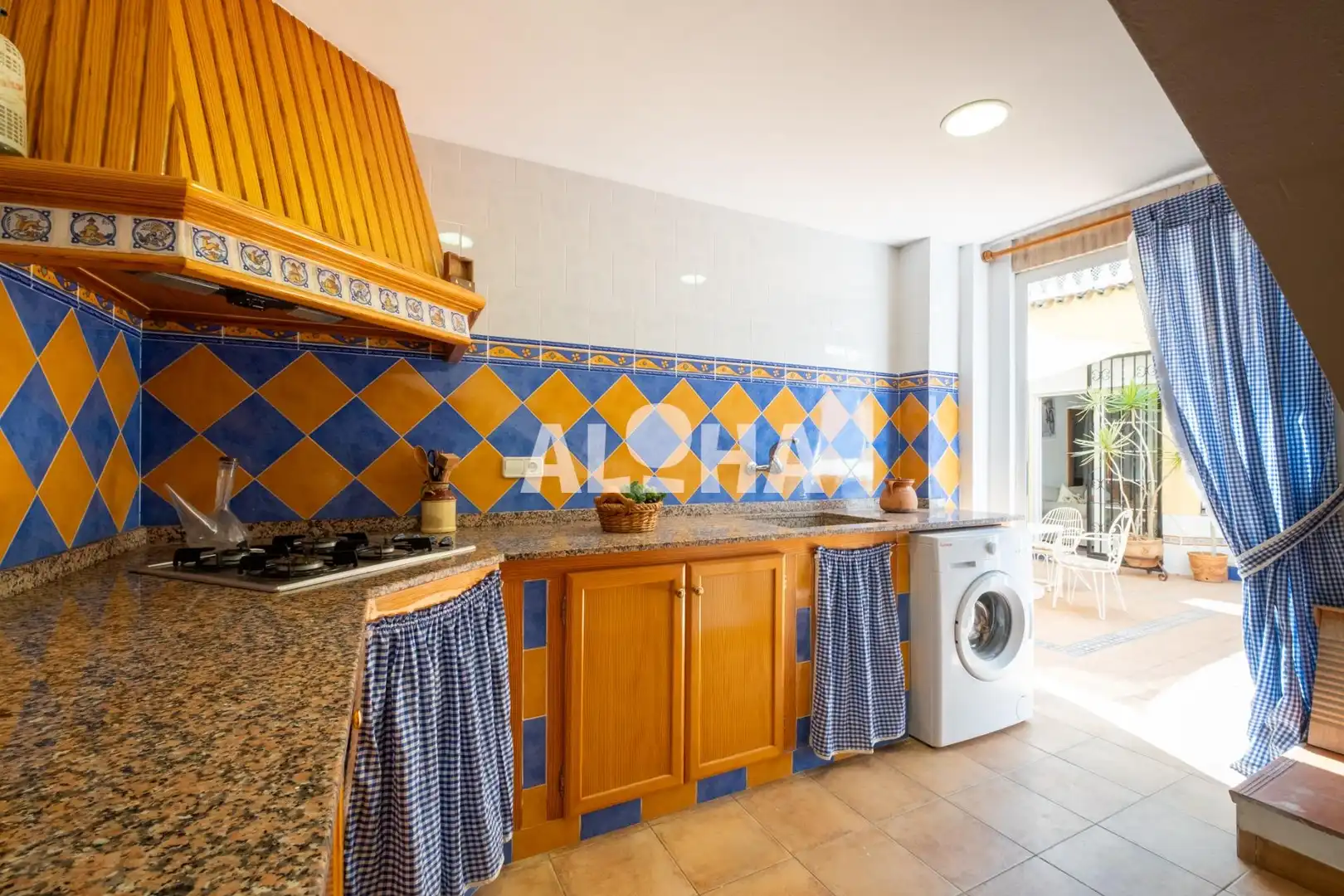 Kitchen of Apartments for rent in Moncada  with Terrace and Furnished