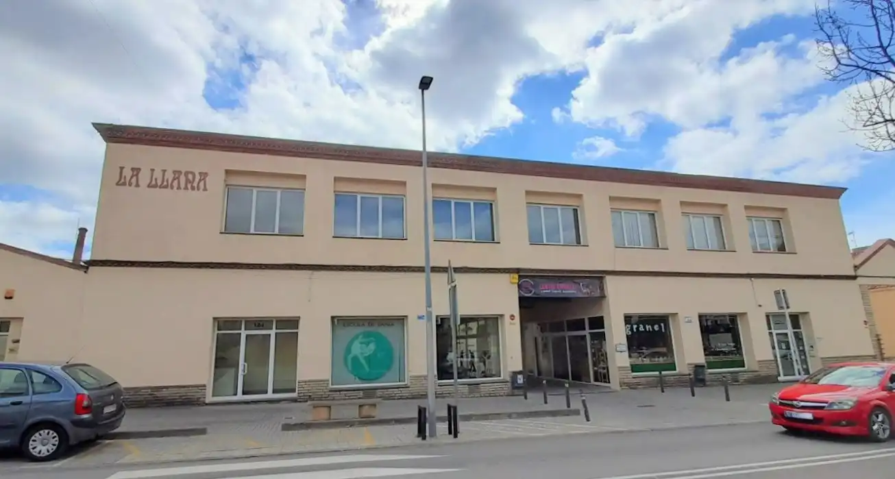Local comercial en venda a Montserrat