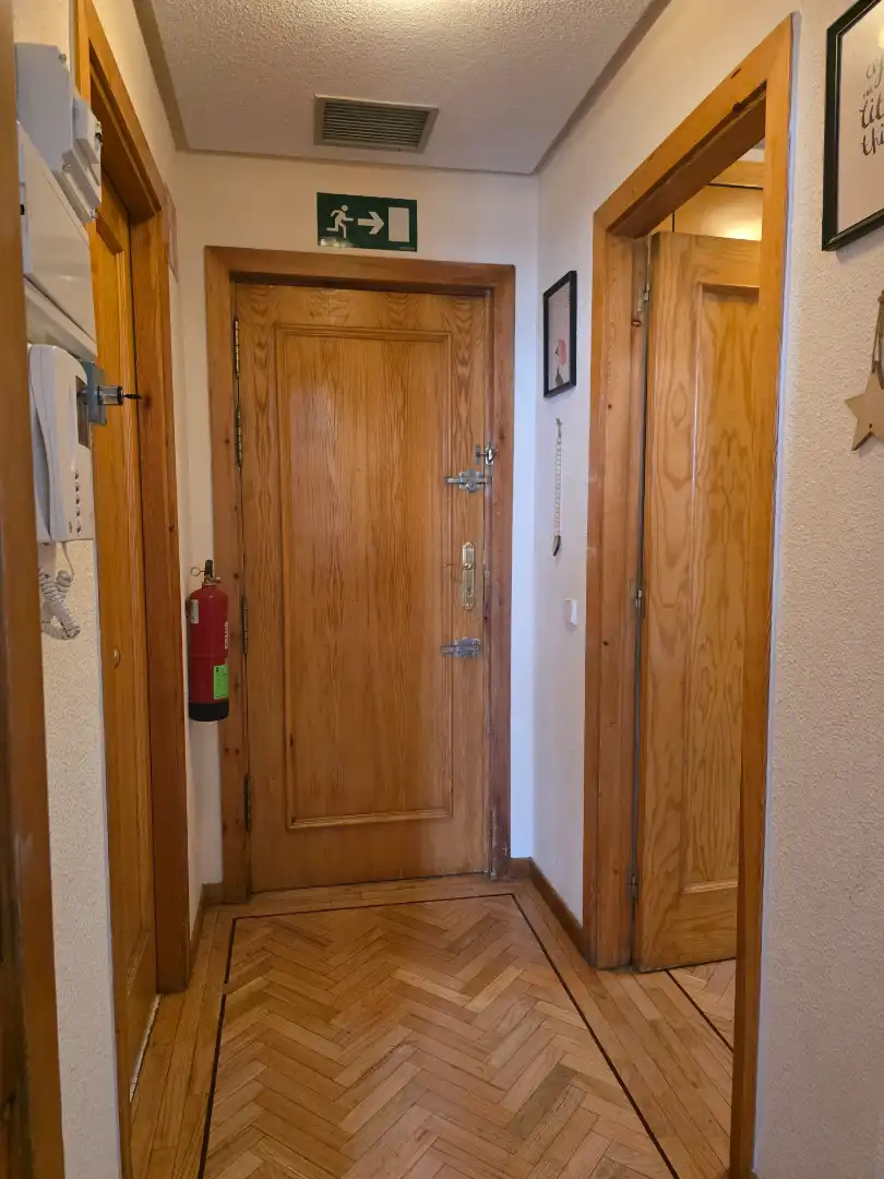 Wohnung zum Verkauf in Madrid mit Klimaanlage, Heizung und Parkett