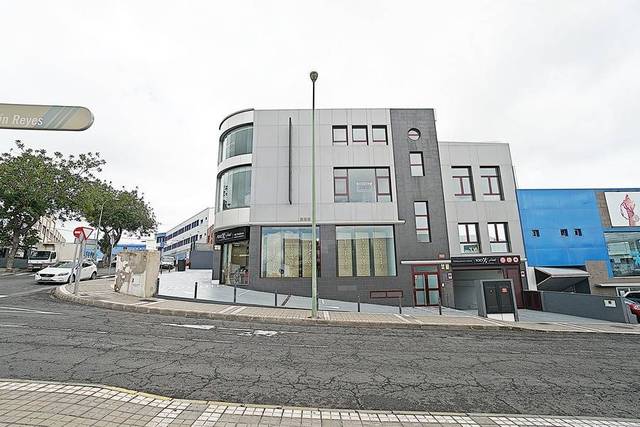 Oficina en Alquiler en Calle eufemiano fuentes cabrera, 34 en Miller