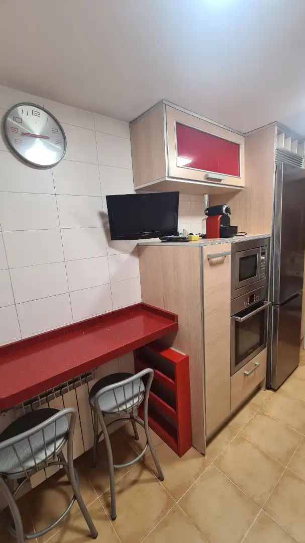 Cuina de Pis de lloguer en Torrejón de Ardoz amb Calefacció, Jardí privat i Parquet