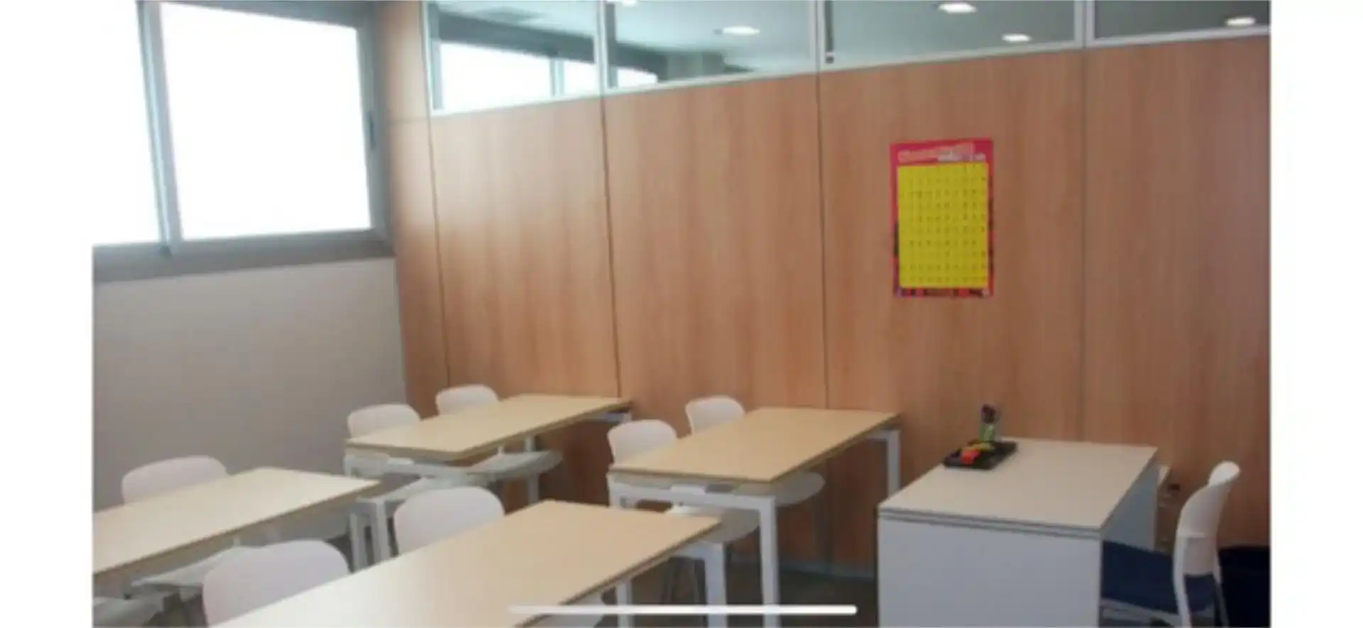 Commercial properties for rent in Blanes  with Air Conditioner
