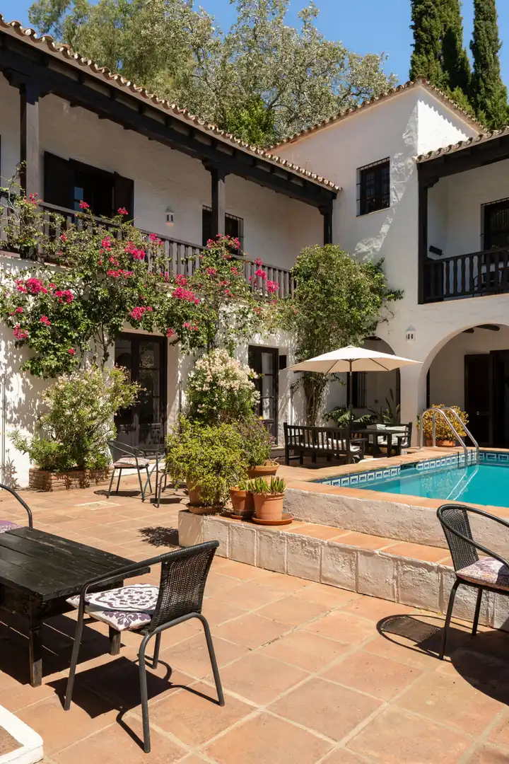 Terrasse von Country house zum Verkauf in Estepona mit Klimaanlage, Privatgarten und Terrasse