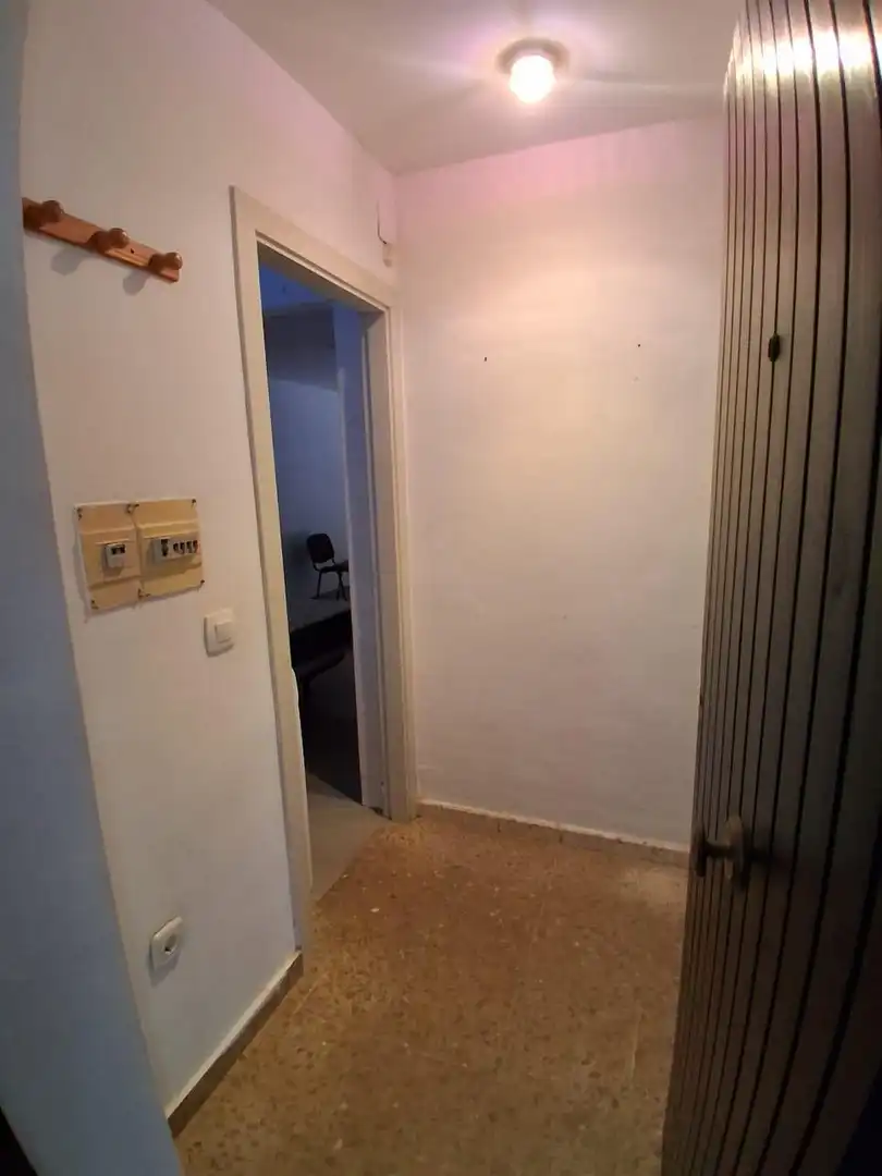 Appartamento con ascensore in vendita a Coria del Río, imagen 5