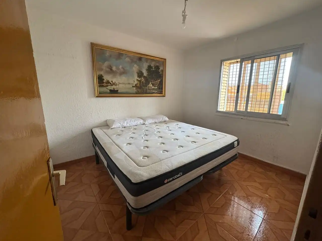 Habitación de Piso en venta en Zaragoza con Calefacción y Terraza