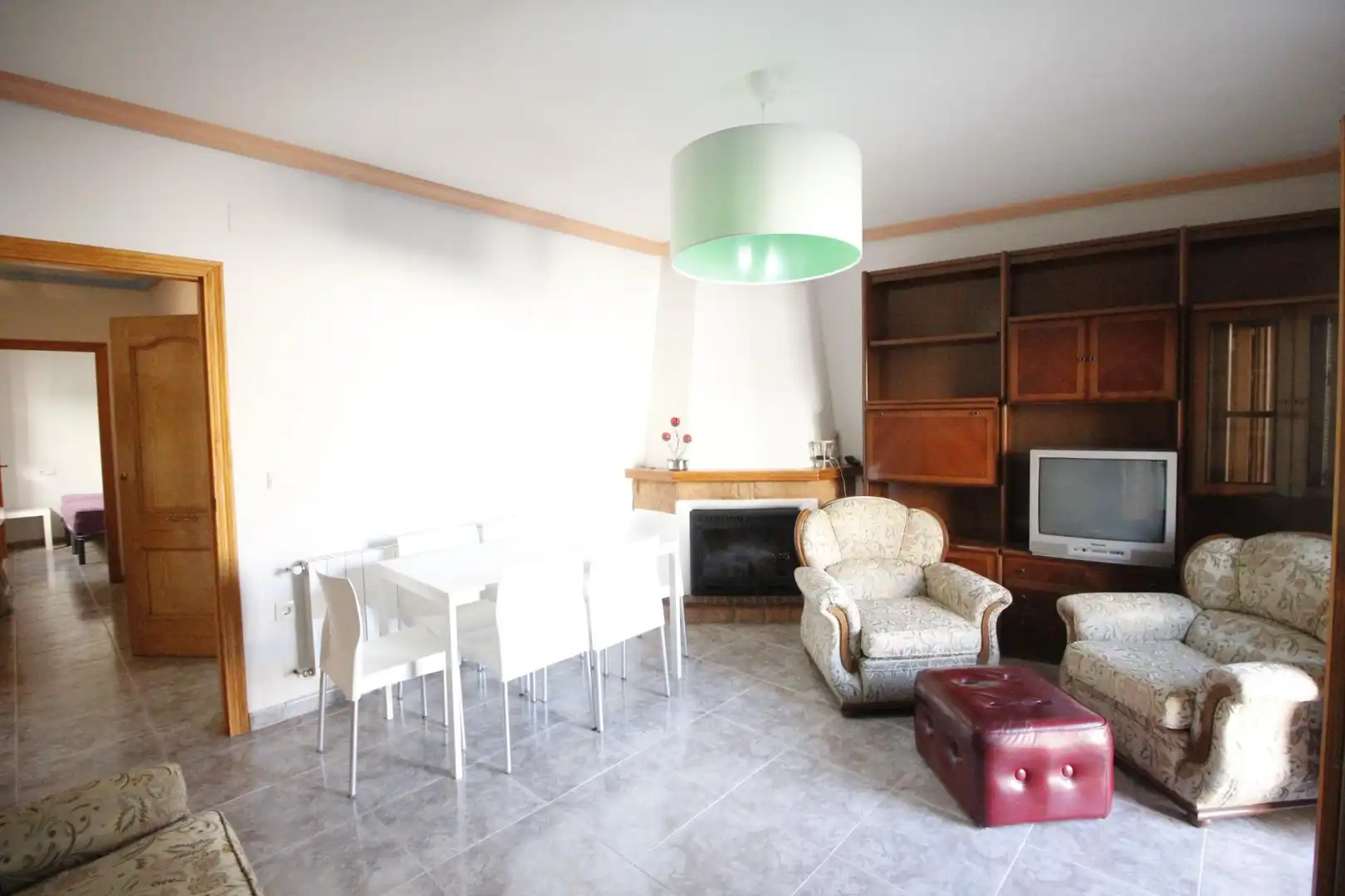 Sala d'estar de Casa o xalet en venda en Baza amb Calefacció i Balcó