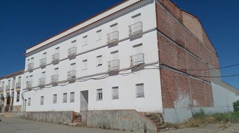 Foto 2 de Edificio en venta en Llerena, Badajoz