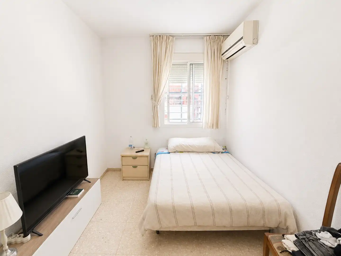 Bedroom of Duplexes for sale in Sevilla  with Air Conditioner and Terrace