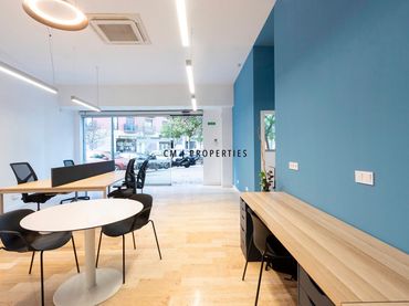 Oficina de lloguer a Campos Crespo 16