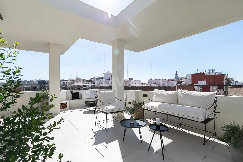 Terrace of Attic for rent in Valencia  with Air Conditioner, Heating and Terrace