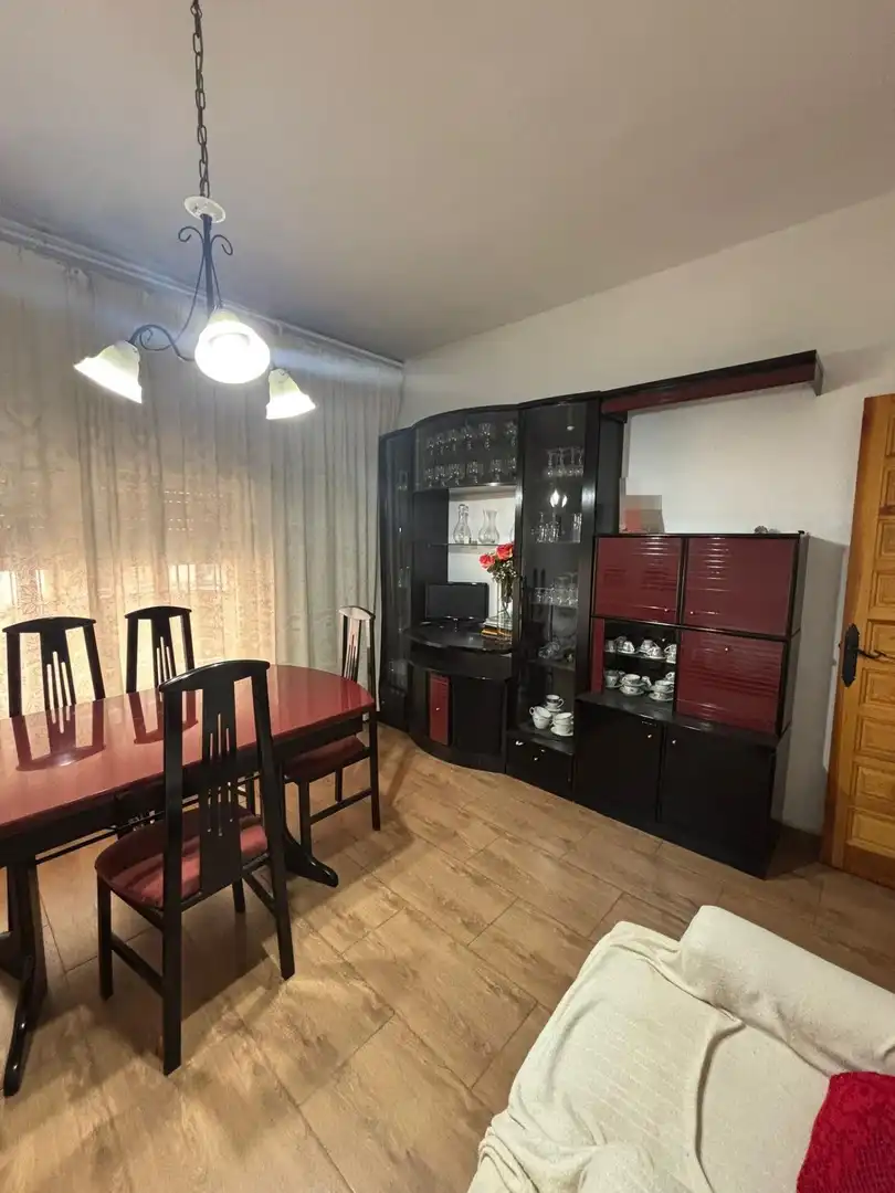 House with pool for sale in Valdepeñas, imagen 4