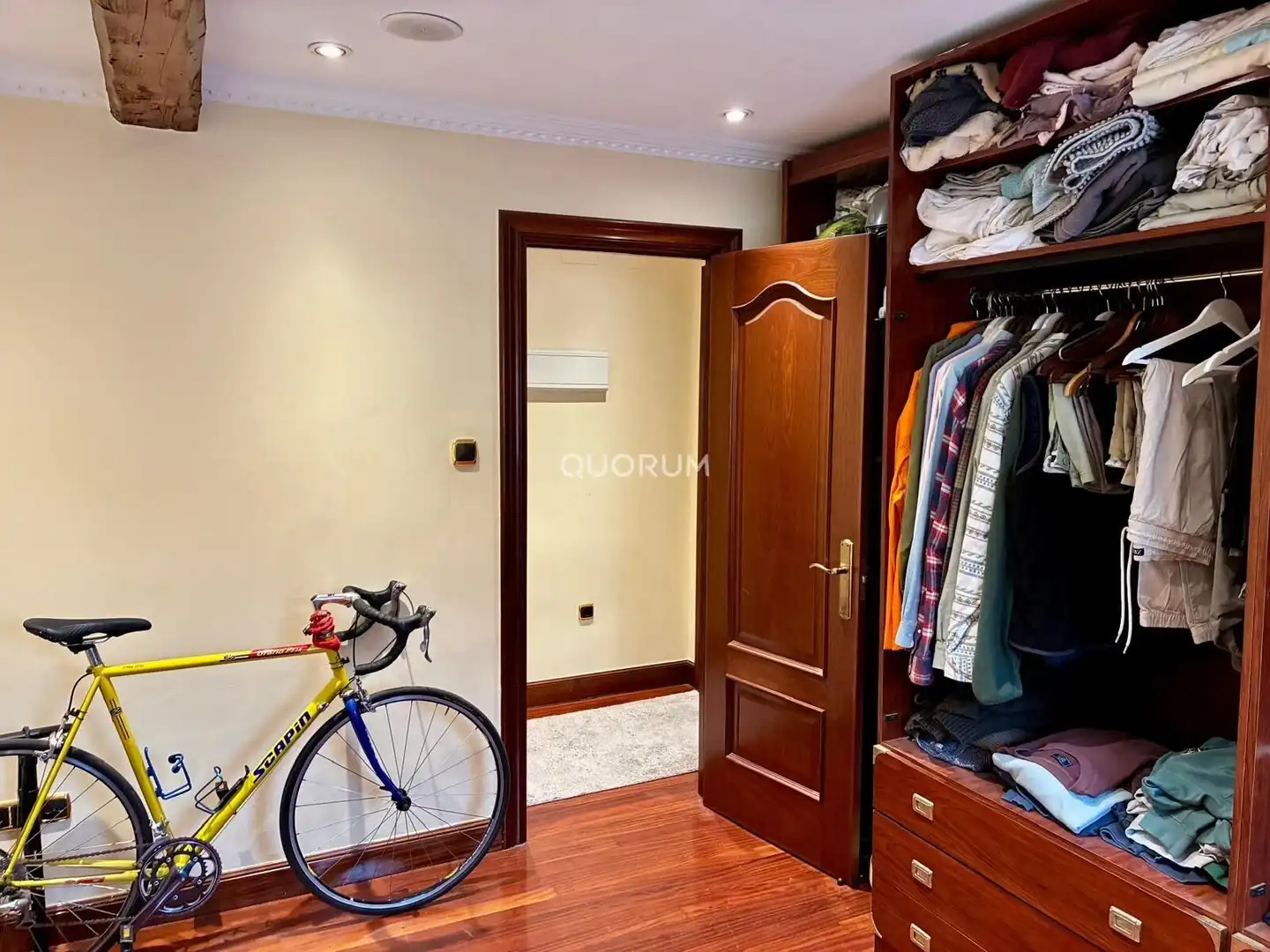 Piso en venta en Erandio con Calefacción, Trastero y Amueblado