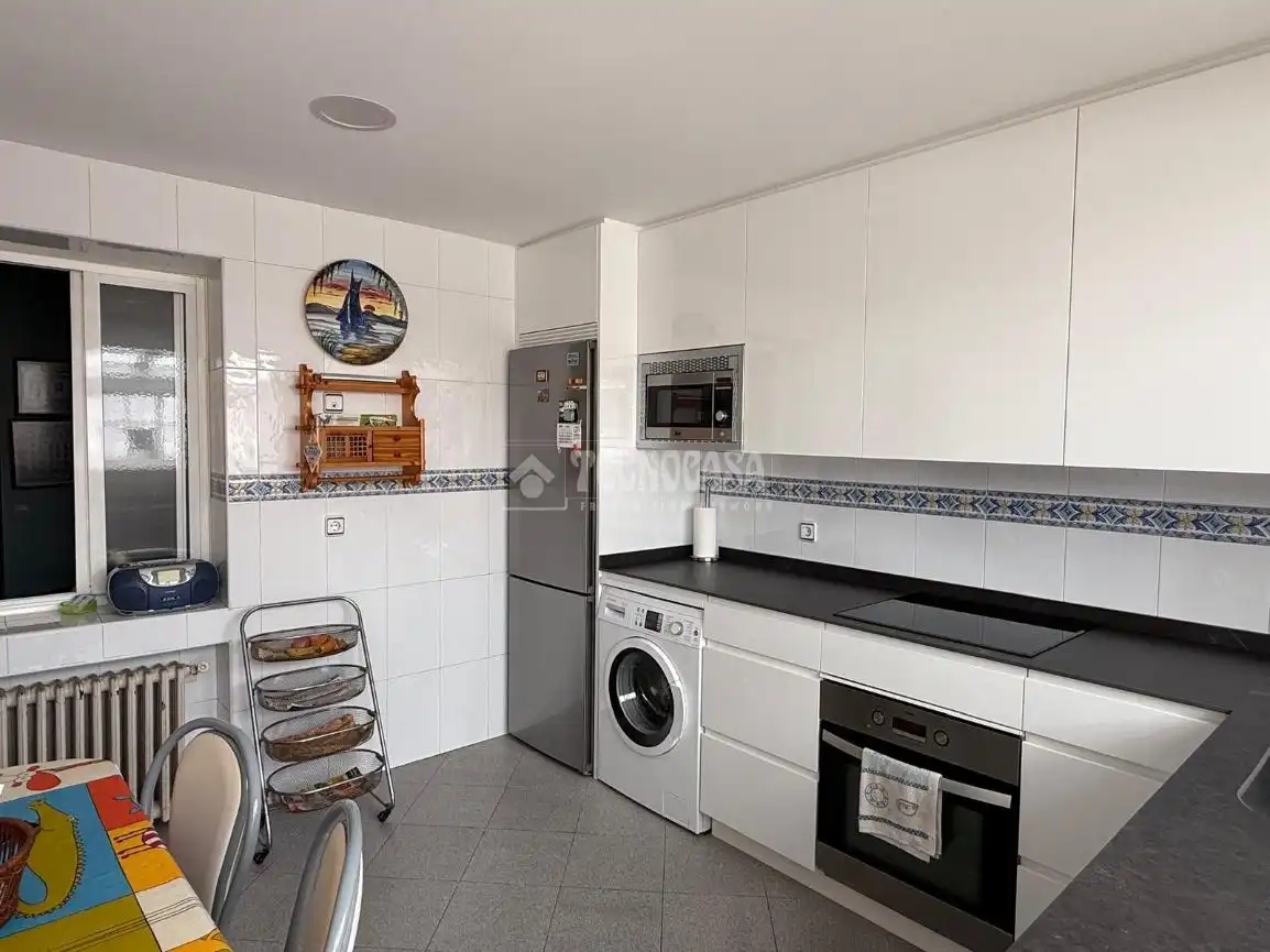 Cocina de Piso en venta en Madrid