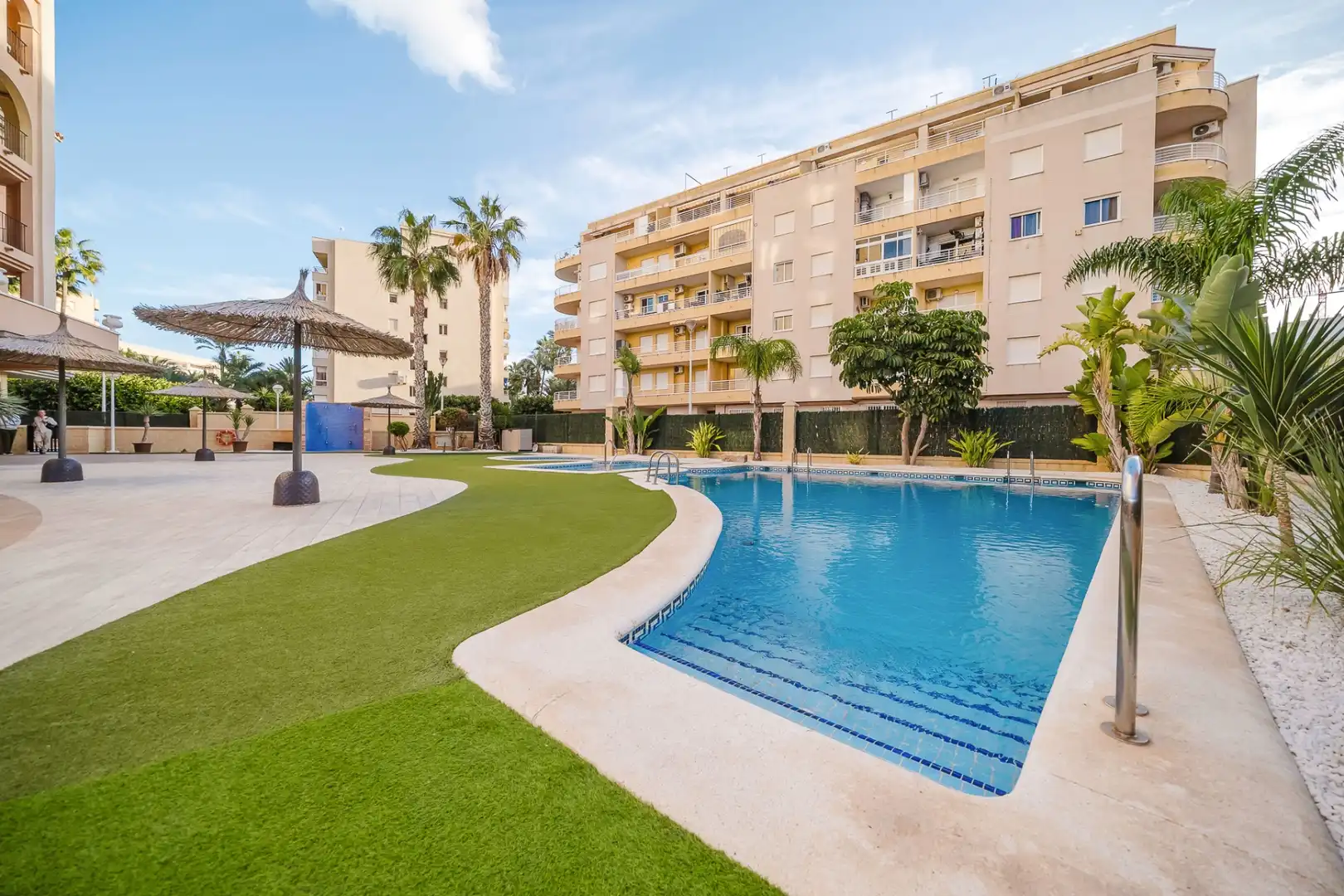 Wohnung mit Terrasse zum Verkauf in Playa de los Locos, imagen 3