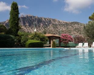 Piscina de Casa o xalet en venda en Collbató amb Calefacció, Jardí privat i Terrassa