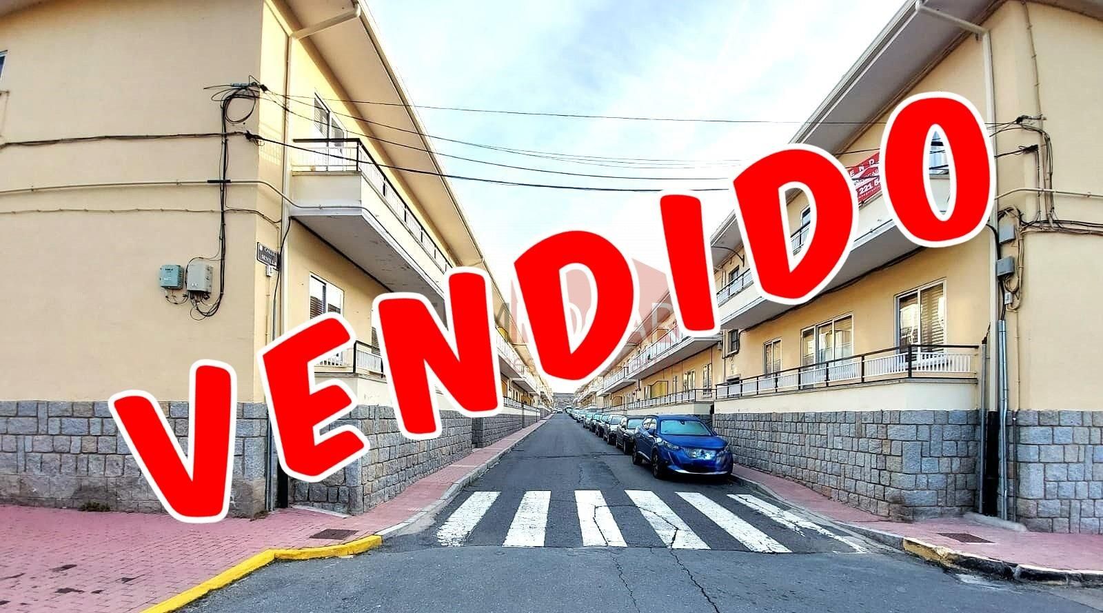 Exterior view of Flat for sale in Ávila Capital  with Heating, Parquet flooring and Terrace