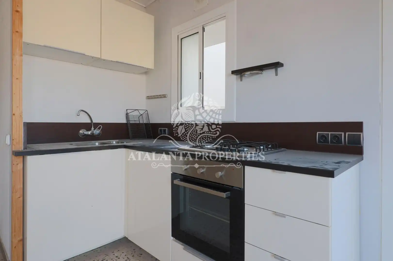 Cocina de Ático en venta en Barcelona con Terraza y Balcón