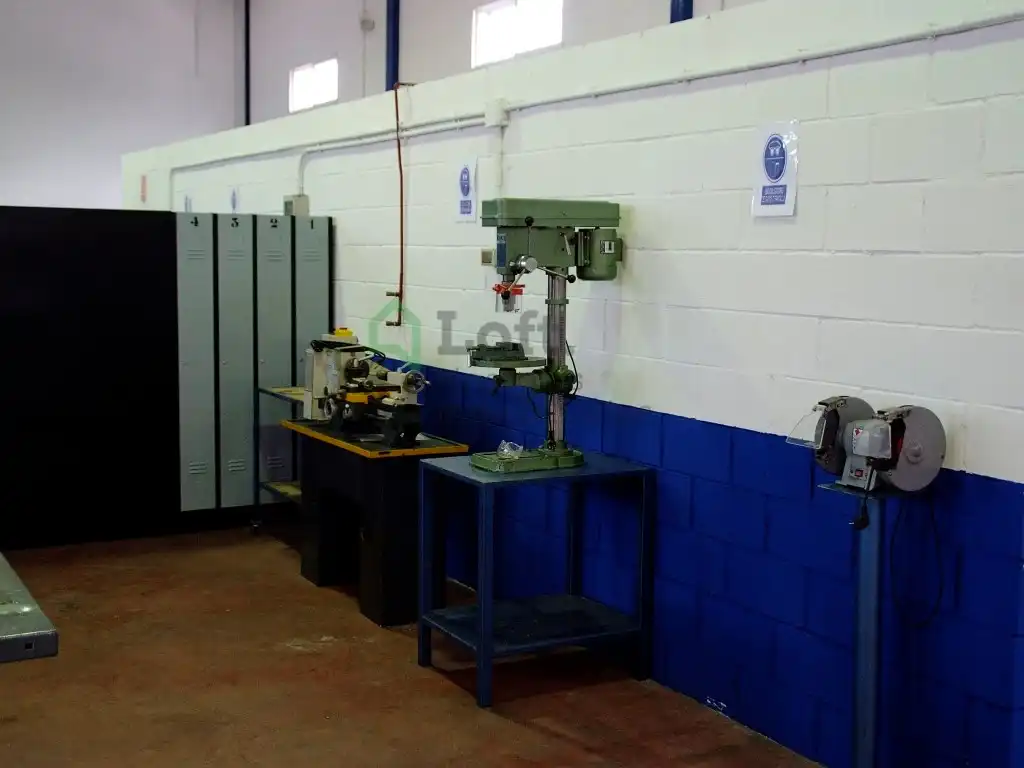 Nau industrial en venda en Badajoz