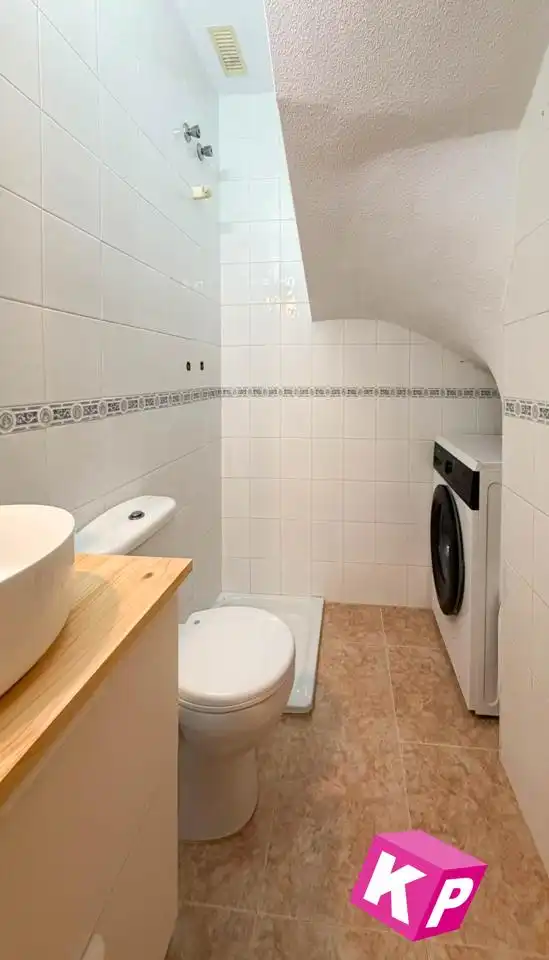 Bany de Casa o xalet en venda en Santa Pola amb Aire condicionat, Terrassa i Piscina