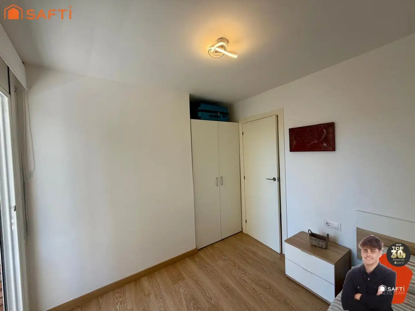 Habitación de Piso en venta en Pineda de Mar con Calefacción y Balcón