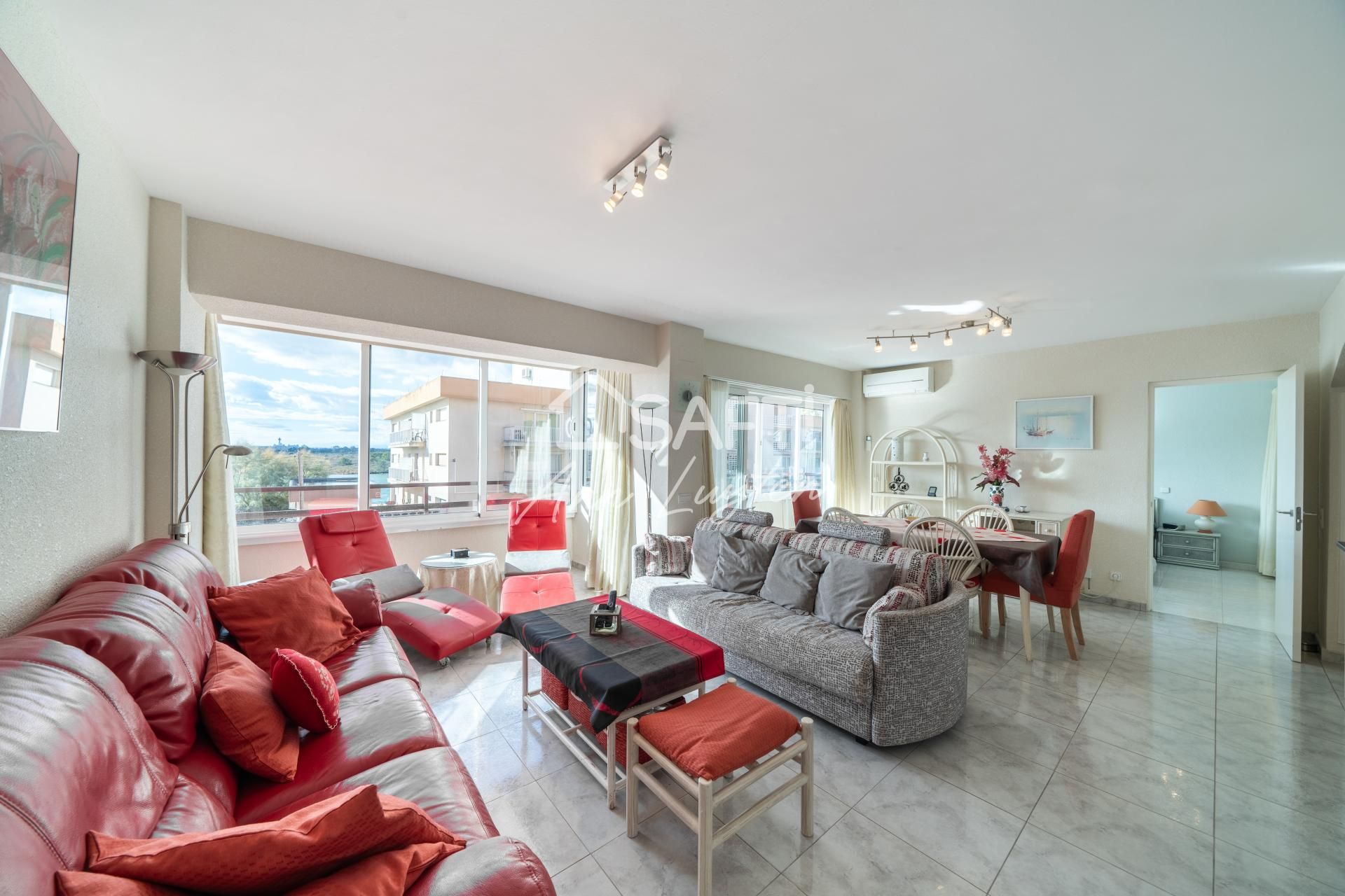 Sala d'estar de Apartament en venda en Roses amb Aire condicionat, Calefacció i Terrassa