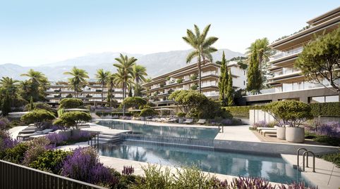 Moderno Apartamento de 2 Dormitorios con Vistas al Mar y Estilo Resort en la Costa del Sol