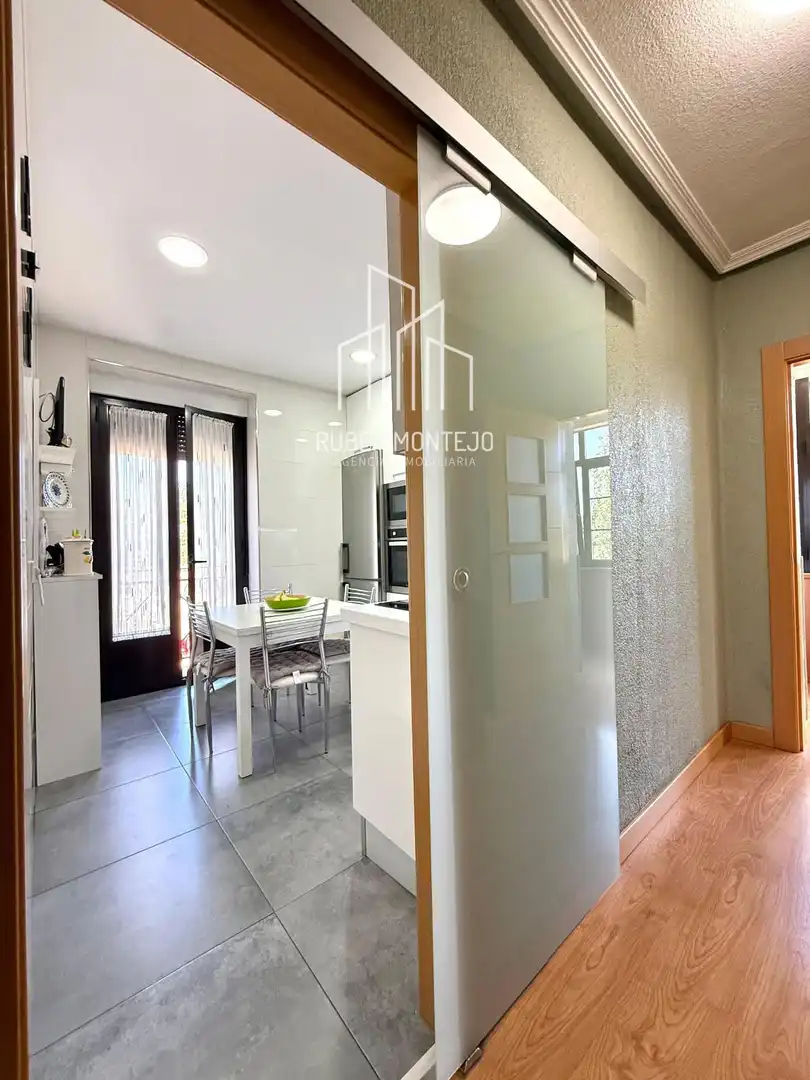 Einfamilien-Reihenhaus zur Miete in Salamanca mit Heizung, Terrasse und Abstellraum