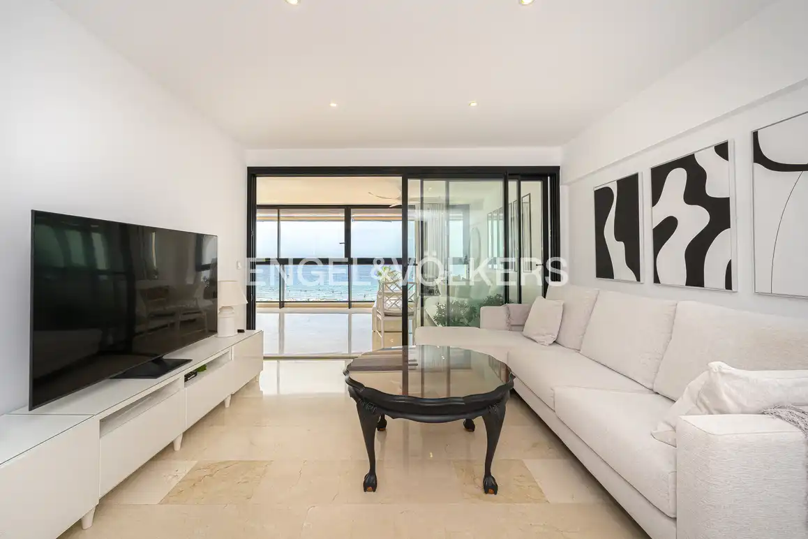 Apartamento con piscina en venta en Avenida del Mediterráneo 44, imagen 9