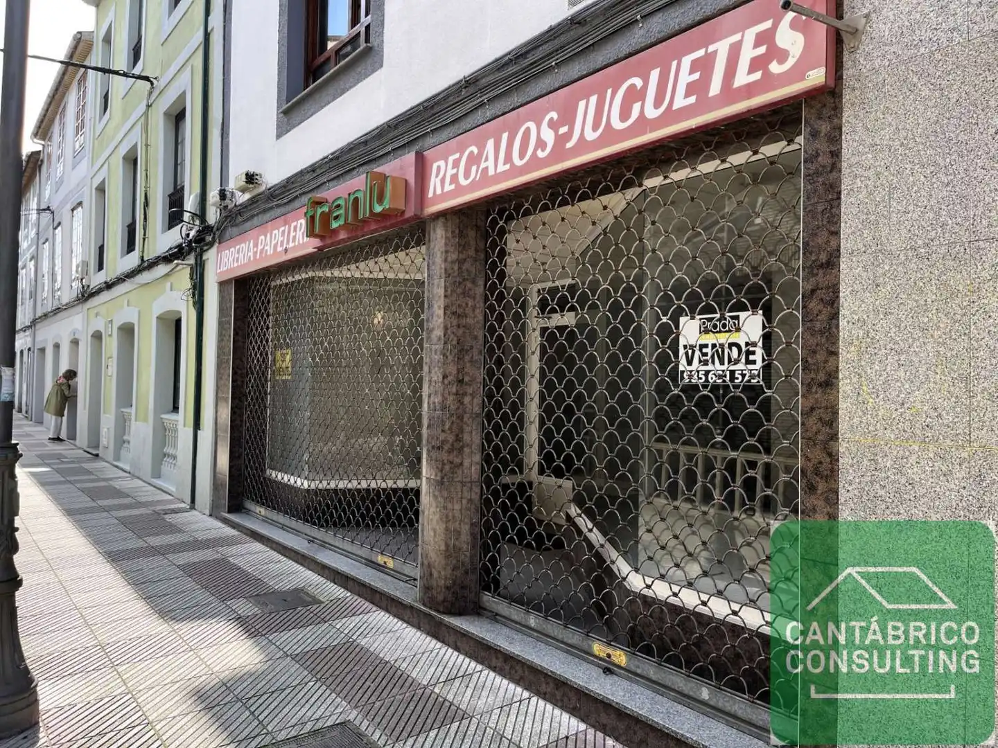 Gewerbefläche zum Verkauf in Navia, imagen 3