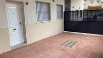 Exterior view of Single-family semi-detached for sale in Alhaurín de la Torre  with Air Conditioner and Terrace